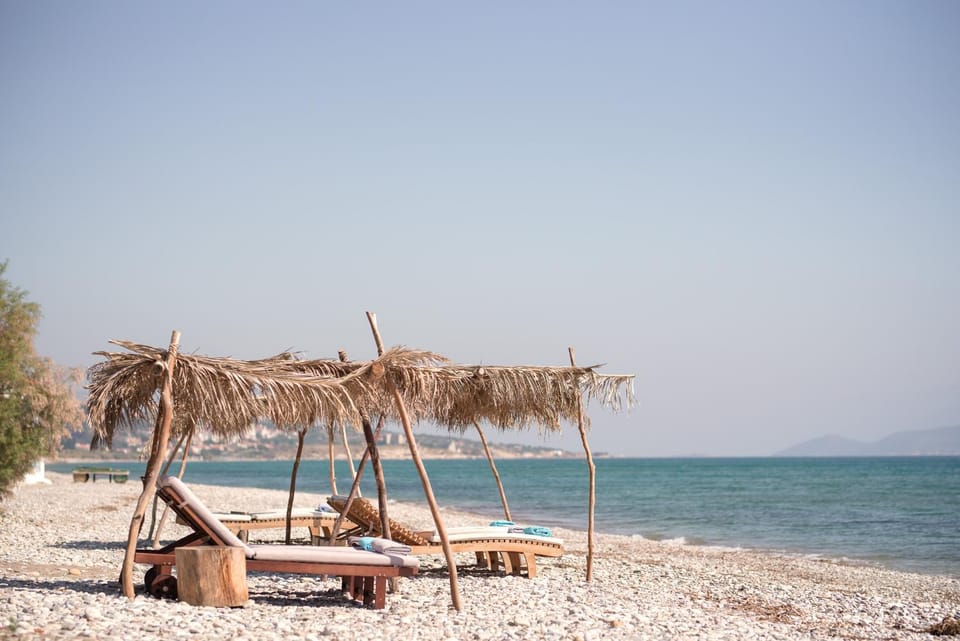 Beach, Area and facilities