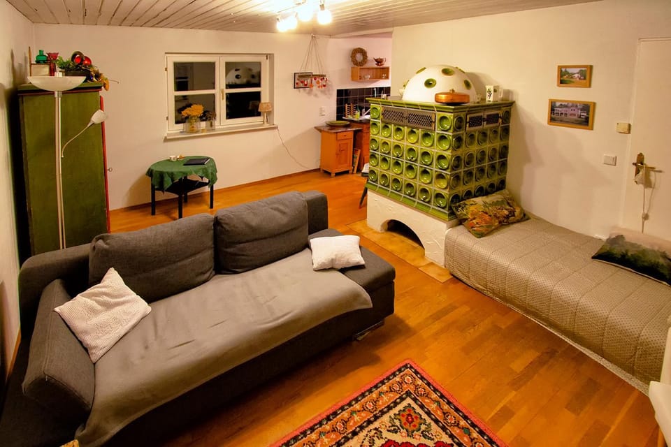 Living room, Photo of the whole room, Seating area