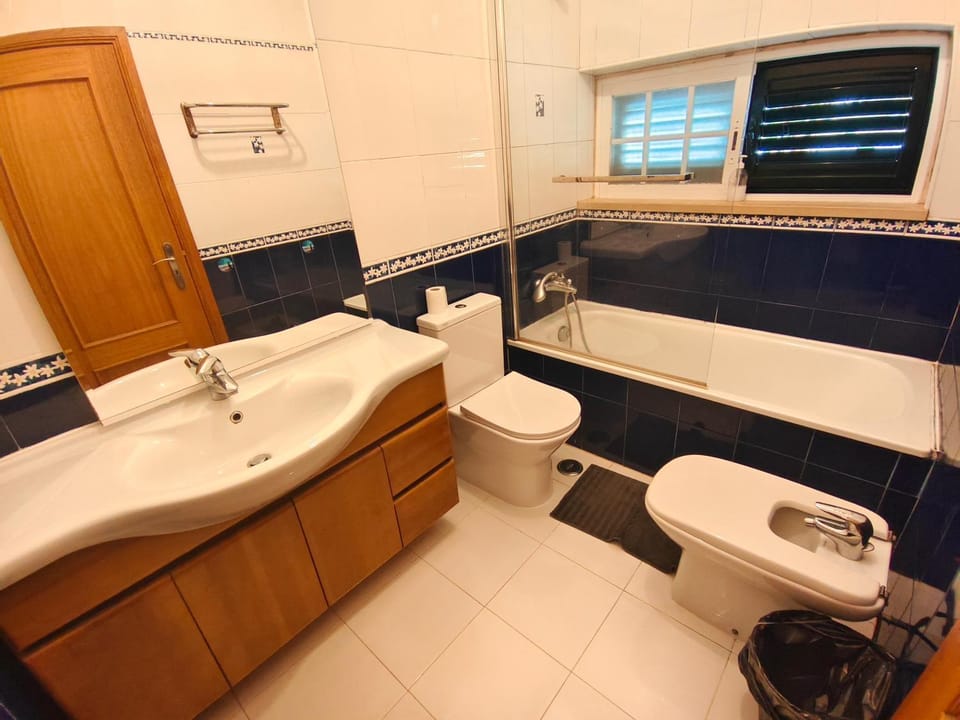 Toilet, Bathroom, Bath