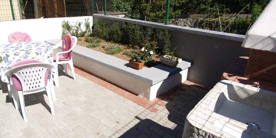 Federica A2+1 Apartment in Primorje-Gorski Kotar County