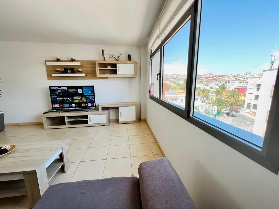 TV and multimedia, Seating area