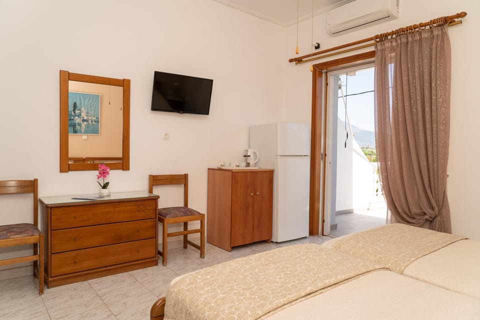 Posidonia Pension Apartment hotel in Euboea