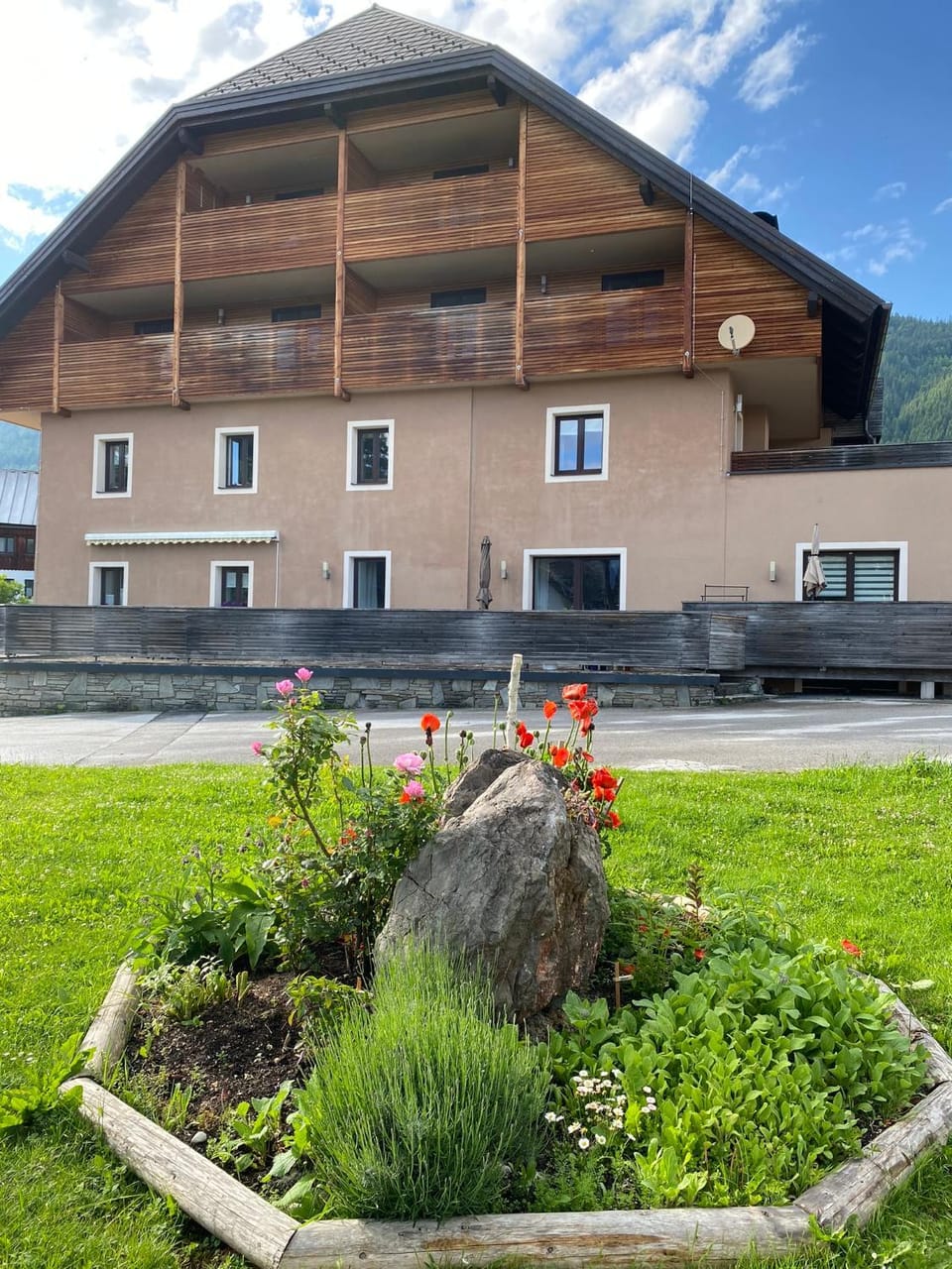 Property building, Garden