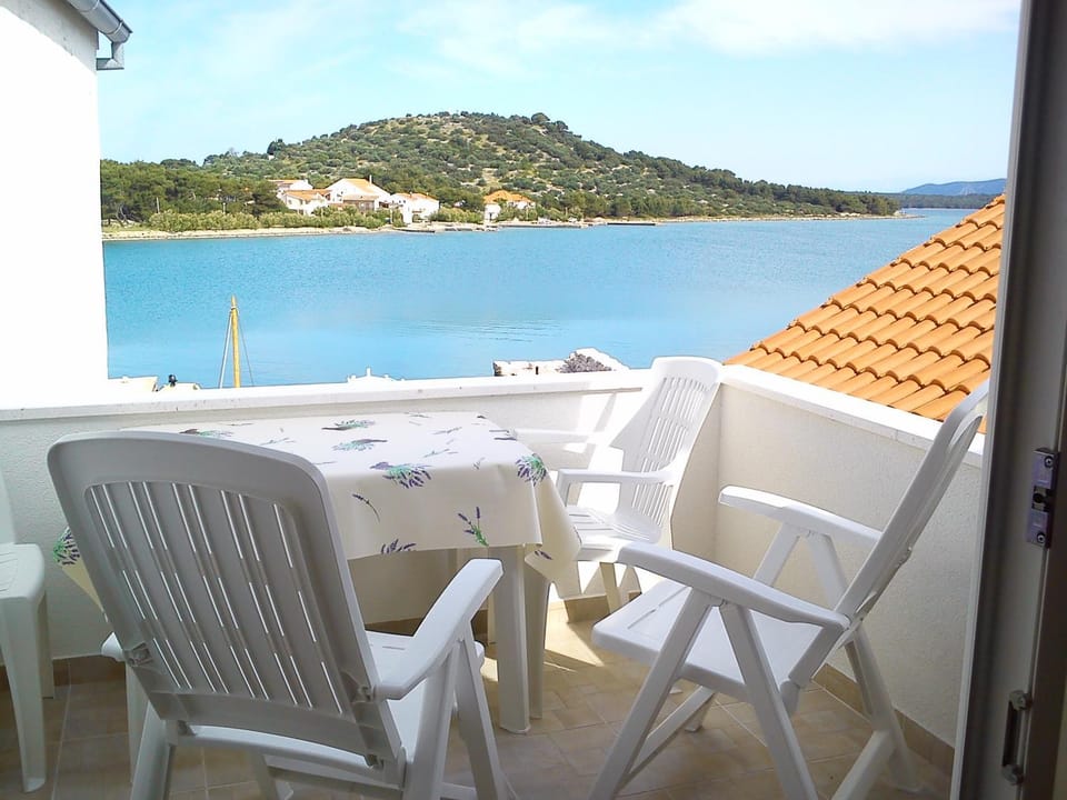 Day, Summer, Balcony/Terrace, On site, Sea view