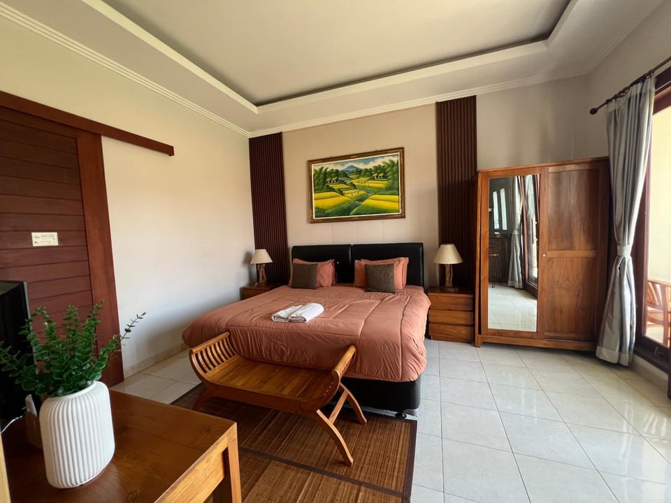 Surya Guest House Sanur Bed and Breakfast in Denpasar