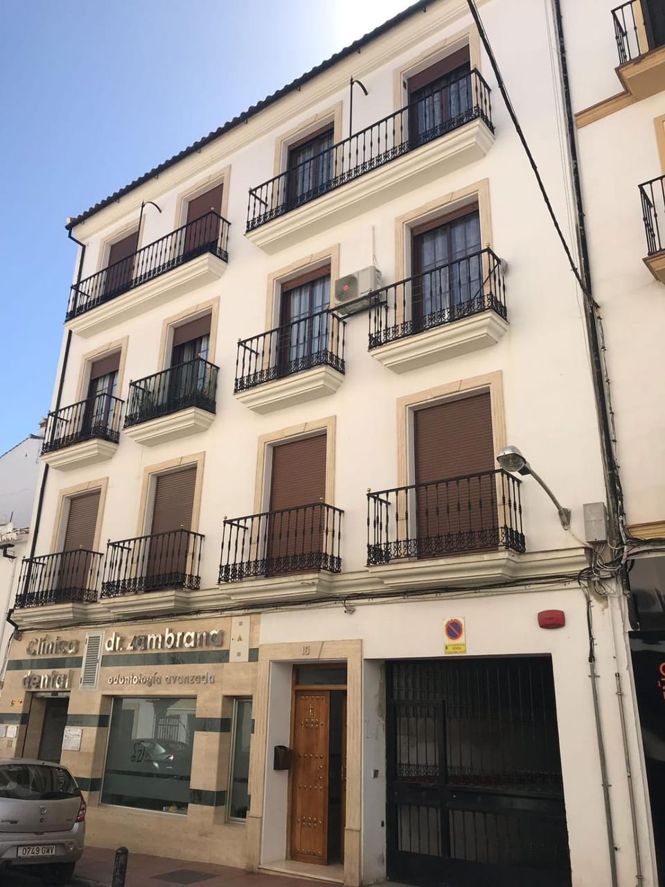 Property building, Facade/entrance