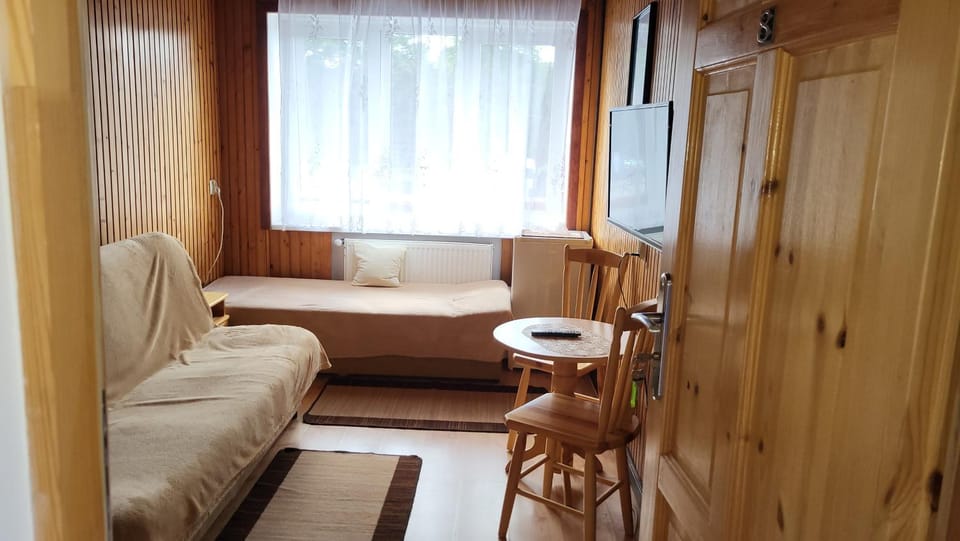 "U IZY" Pokoje gościnne i przyczepy campingowe Vacation rental in West Pomeranian Voivodeship, Poland