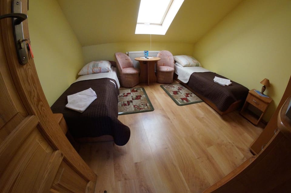 Bed, Photo of the whole room