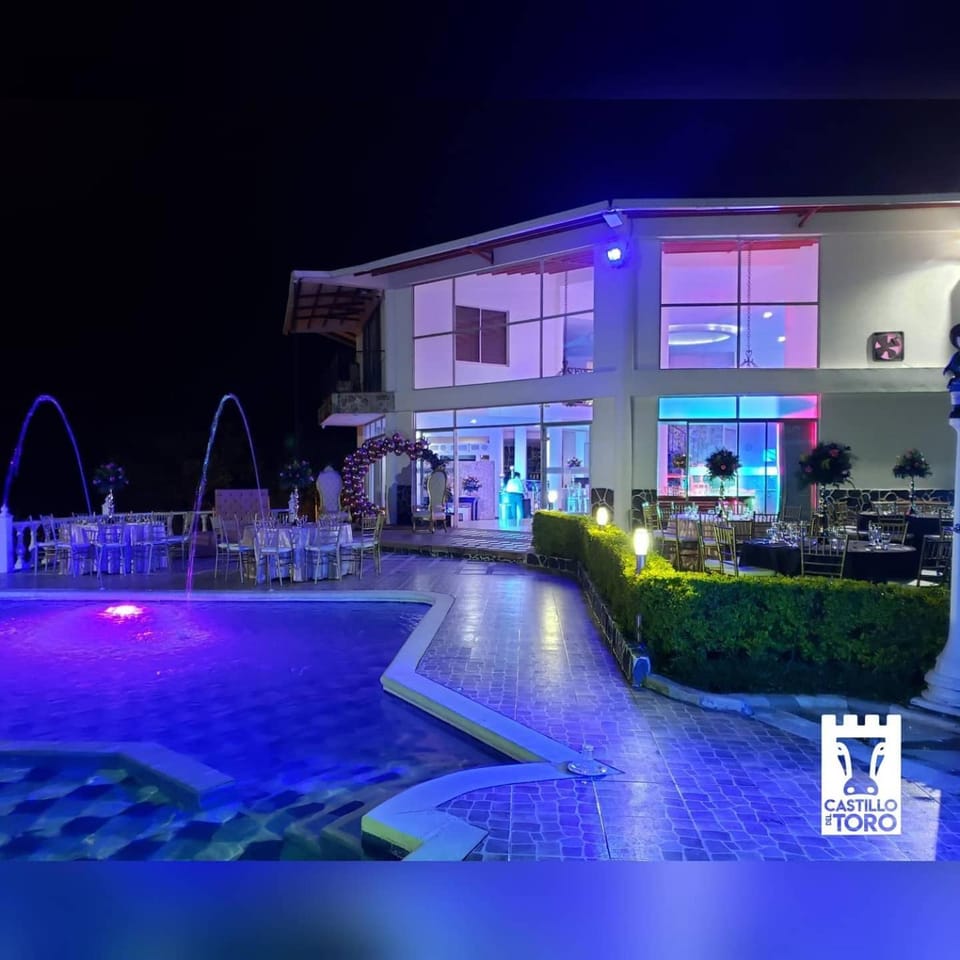 Property building, Pool view, Swimming pool