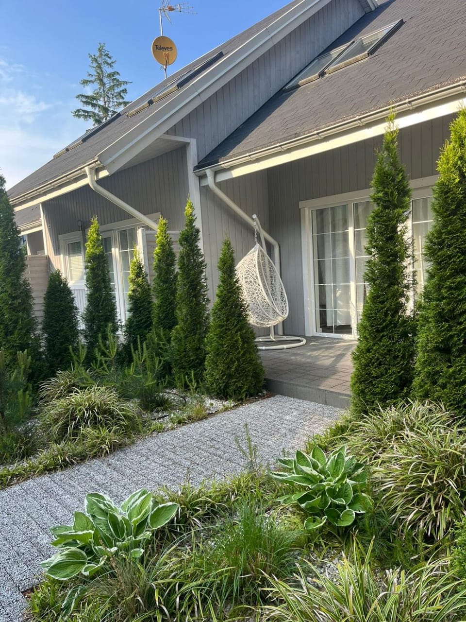 Property building, Garden, Balcony/Terrace, Garden view