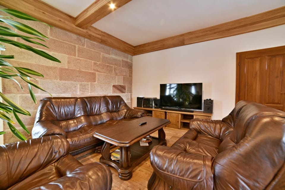 Communal lounge/ TV room, Seating area