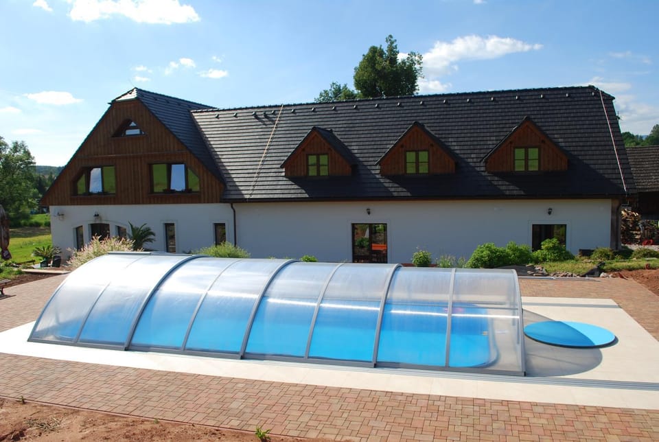 Property building, Swimming pool