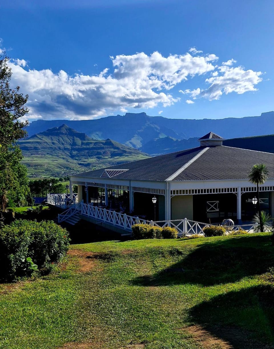 Restaurant/places to eat, View (from property/room), Food, Mountain view