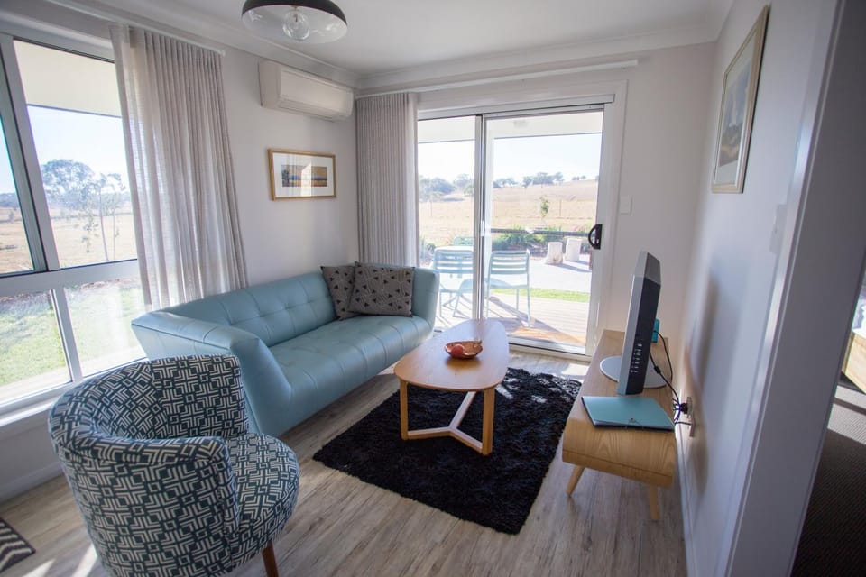 Living room, Photo of the whole room