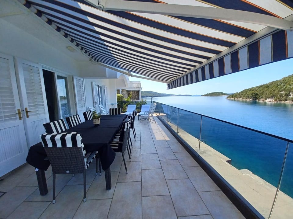 Day, Natural landscape, View (from property/room), Balcony/Terrace, sunbed