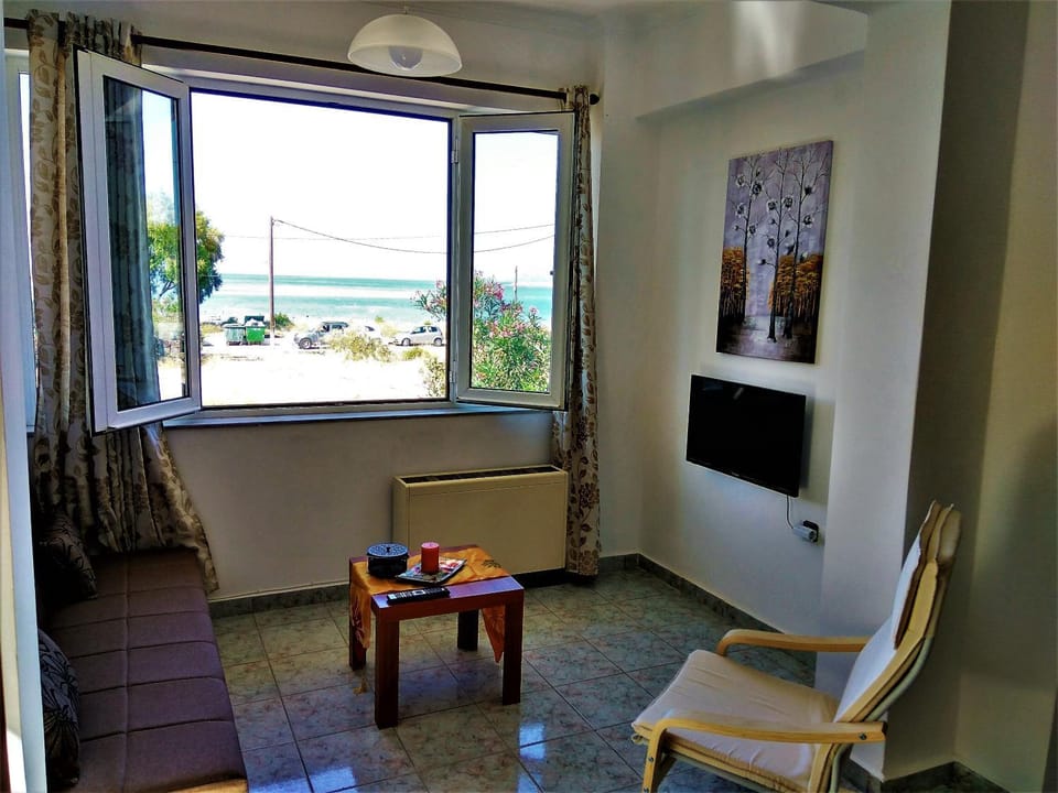 Living room, Sea view
