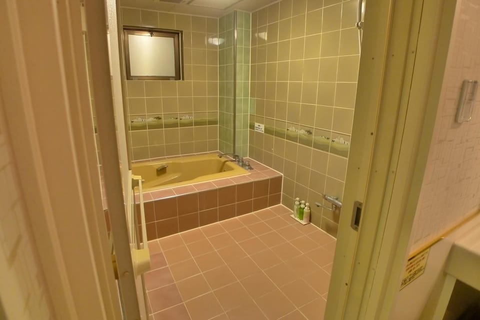 Hotel GOLF III Atsugi (Adult Only) Love hotel in Kanagawa Prefecture
