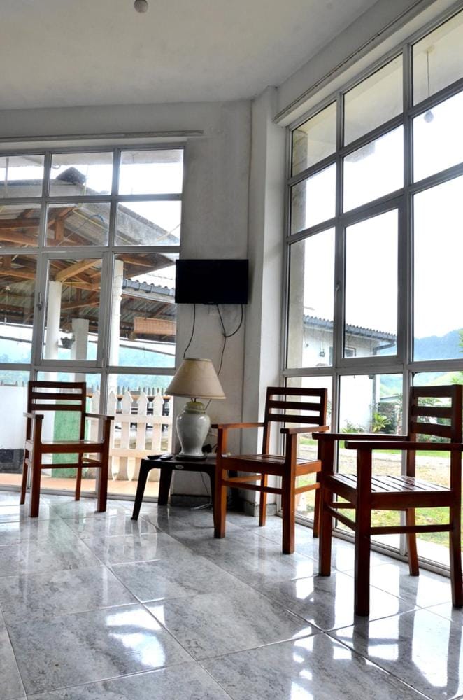 Victorian Guest Bed and Breakfast in Central Province