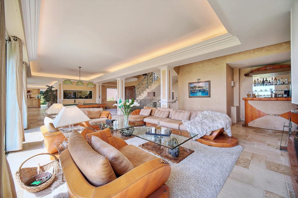 TV and multimedia, Living room