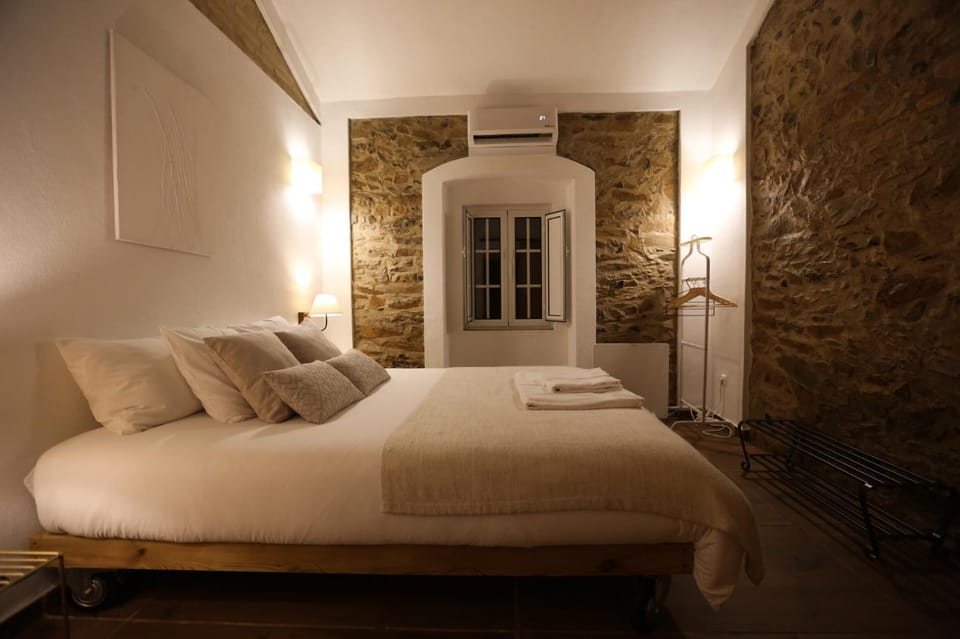 Azeite de Marvão, Olivoturismo casa Mestre do Lagar House in Extremadura, Spain