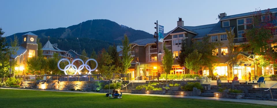 Property building, Spring, Night, Neighbourhood, Summer, Landmark view, Mountain view, Entertainment, Entertainment