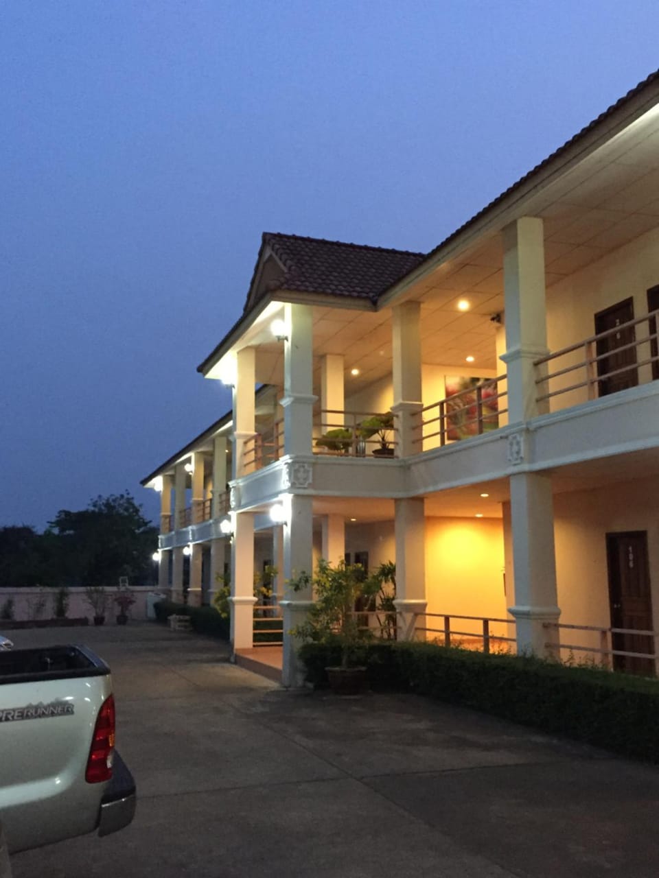 Poon Suk Hotel Kabin Buri Hotel in Laos