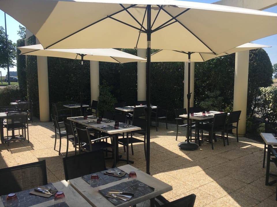 Patio, Restaurant/places to eat, Spring, Day, Summer, Garden, Balcony/Terrace