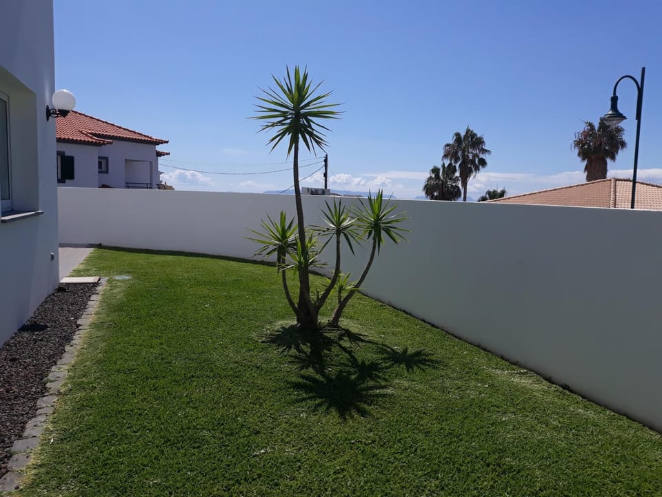 Vila Faia House in Caniço