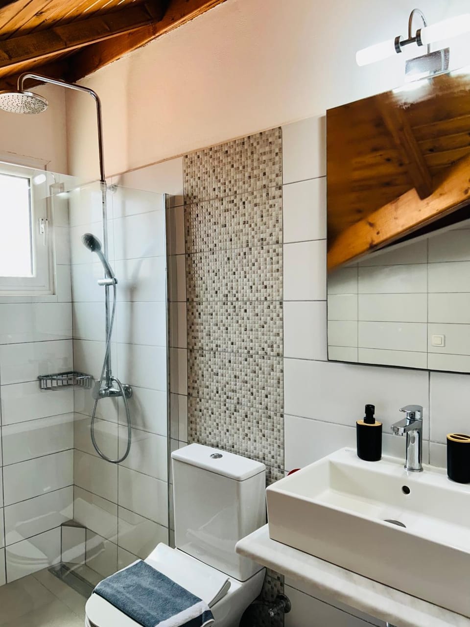 Shower, Toilet, Bathroom