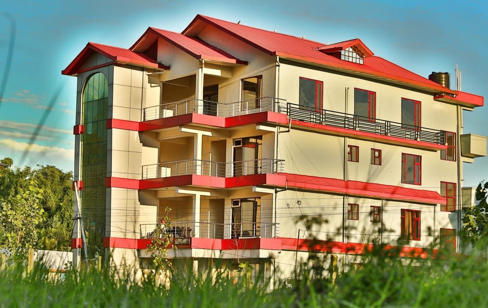 Chimbalhar Heights Hotel in Punjab, India