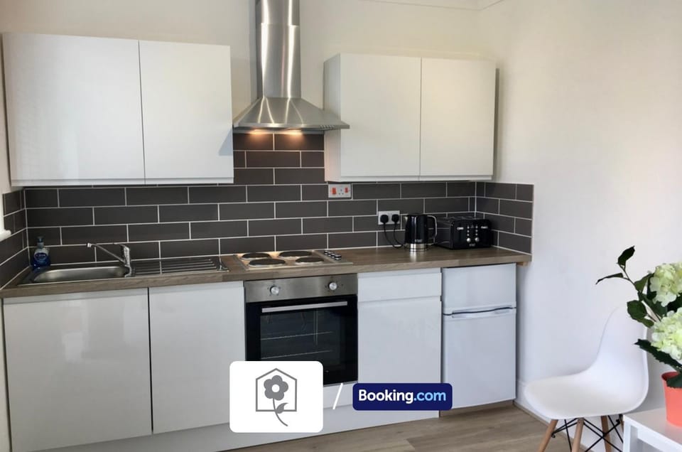 Coffee/tea facilities, Kitchen or kitchenette, dishwasher, minibar, pet friendly, stove, toaster