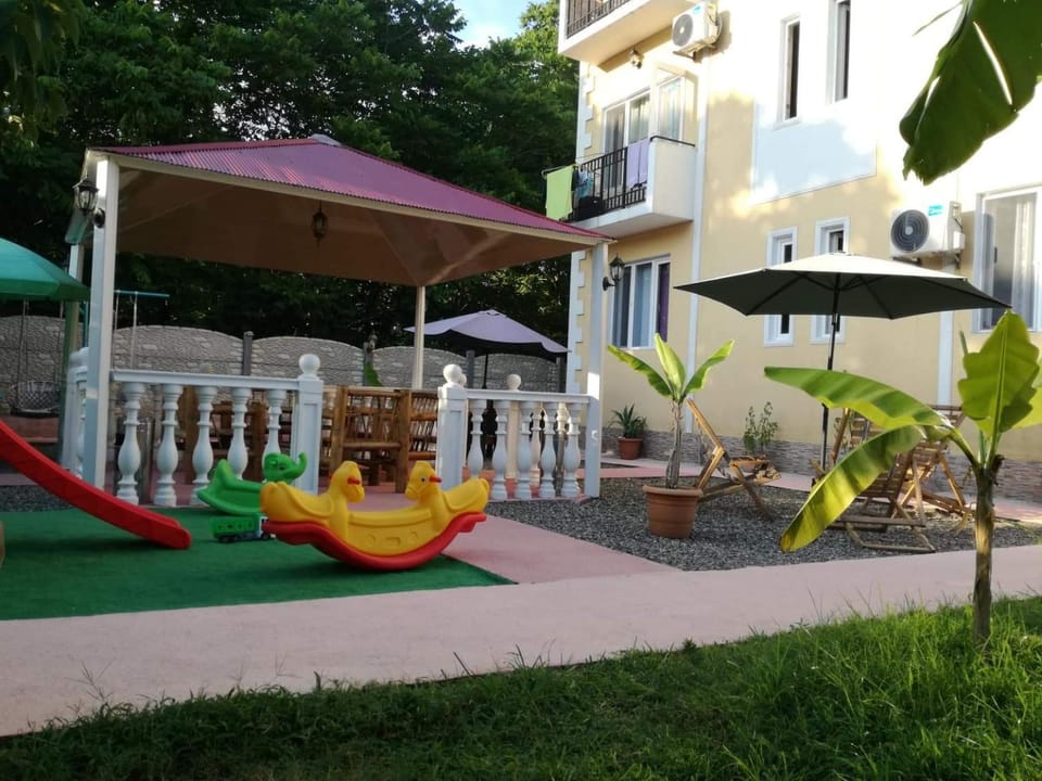 Patio, Children play ground