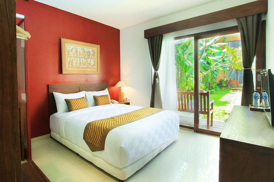 Balcony/Terrace, Bedroom, Garden view