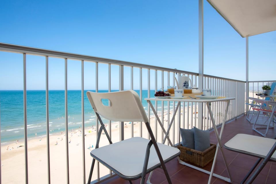 Balcony/Terrace, Beach, Sea view