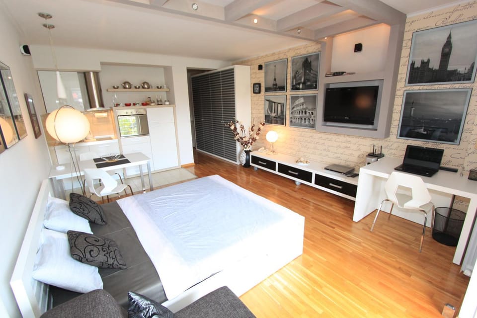 BASE Accommodation Apartments Apartment in Belgrade
