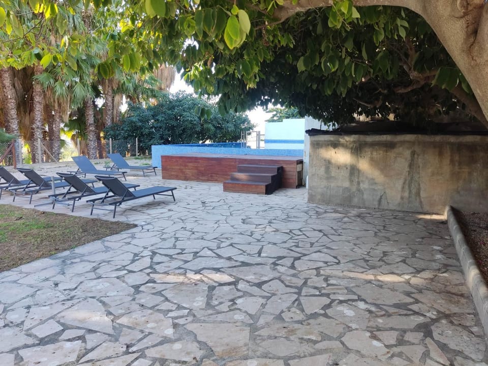 sunbed