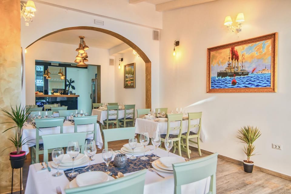 Restaurant/places to eat