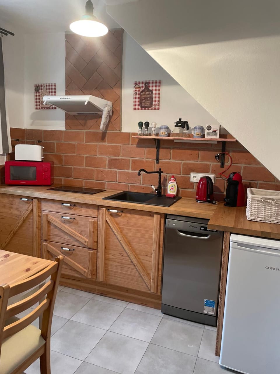 Coffee/tea facilities, Kitchen or kitchenette