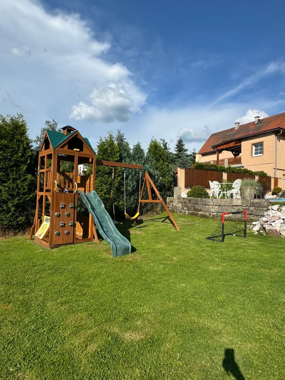 Domek U rybníčku House in Saxony