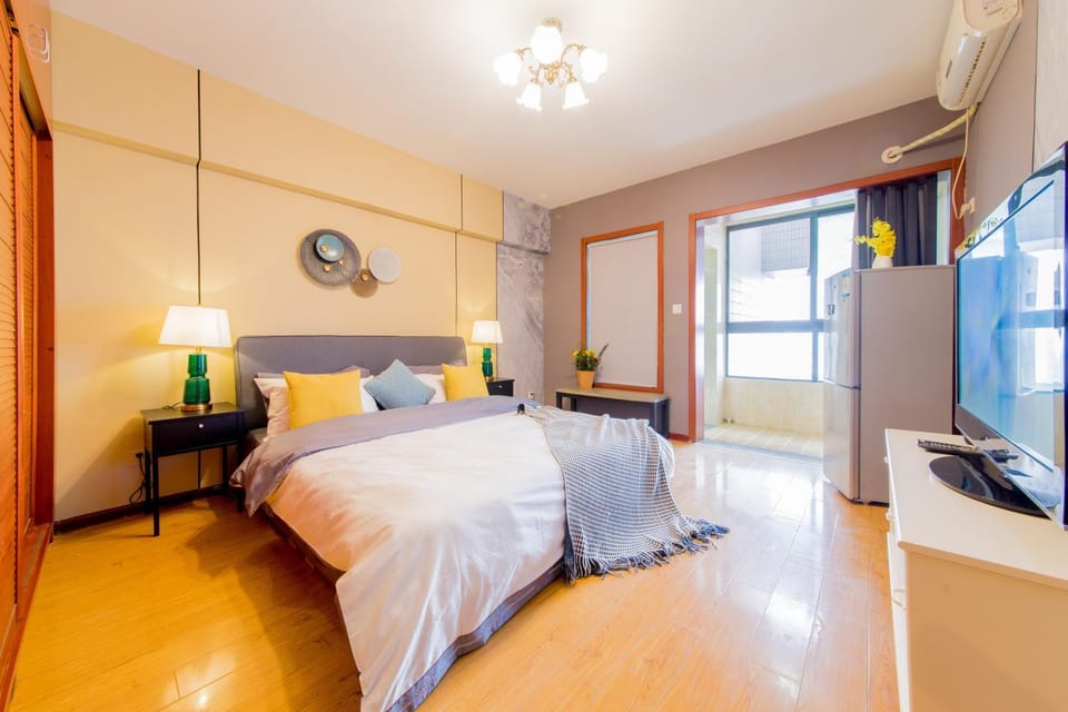 TV and multimedia, Bedroom, air conditioner