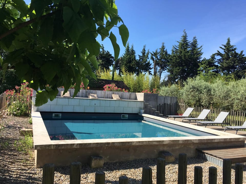 Swimming pool, Swimming pool