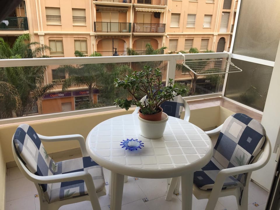 Studio Aparthotel PYR Apartment in Fuengirola