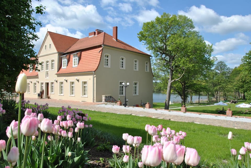 Property building, Garden
