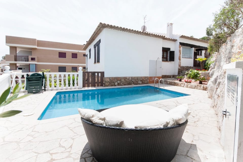 BBQ facilities, Garden, Balcony/Terrace, Swimming pool, Swimming pool
