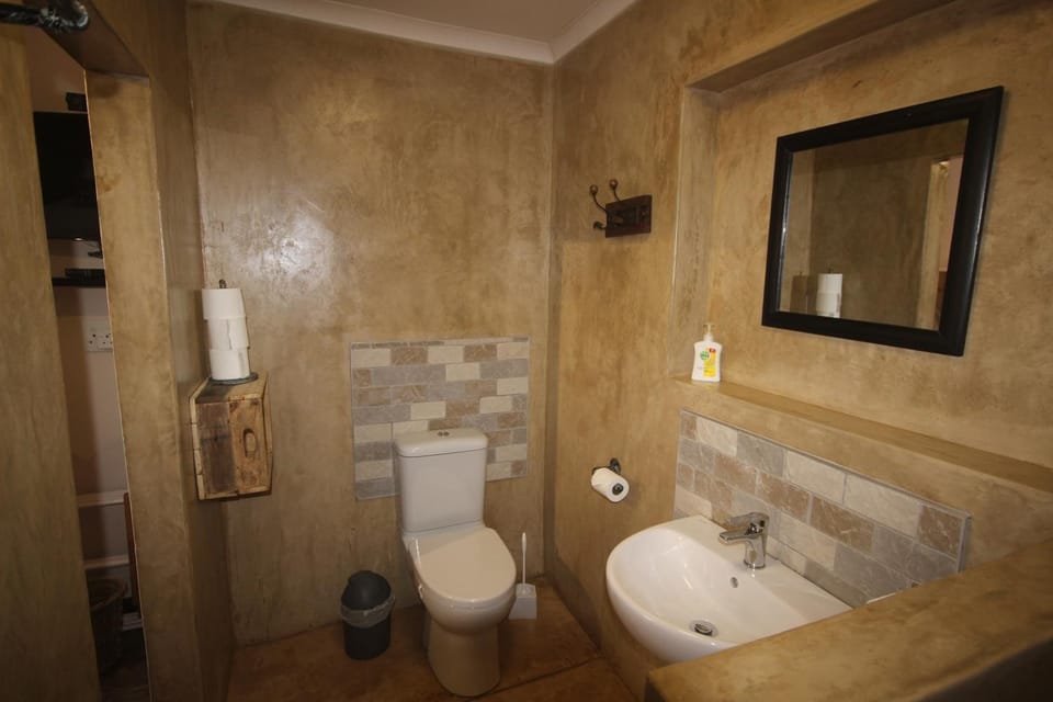 Toilet, Bathroom
