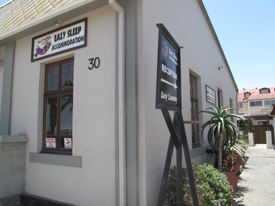 Facade/entrance, Property logo or sign