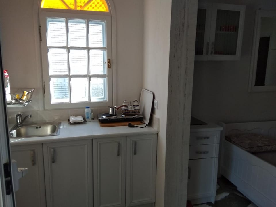 Coffee/tea facilities, Kitchen or kitchenette