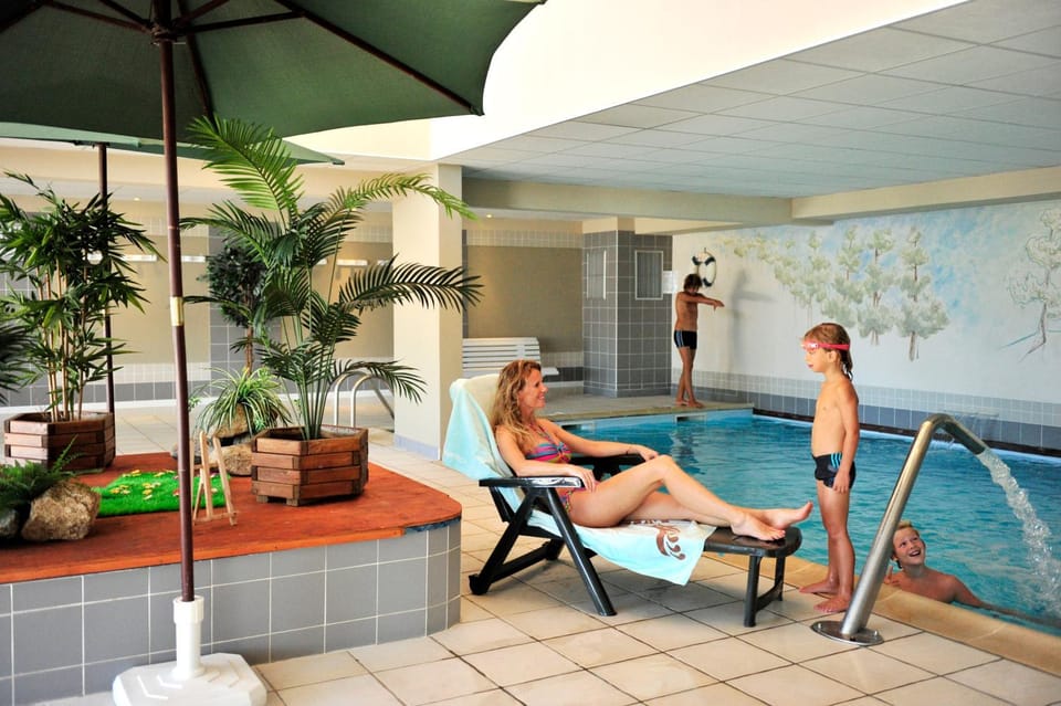 People, Swimming pool, Swimming pool, Family