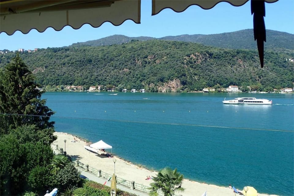 Lake view, Lake view