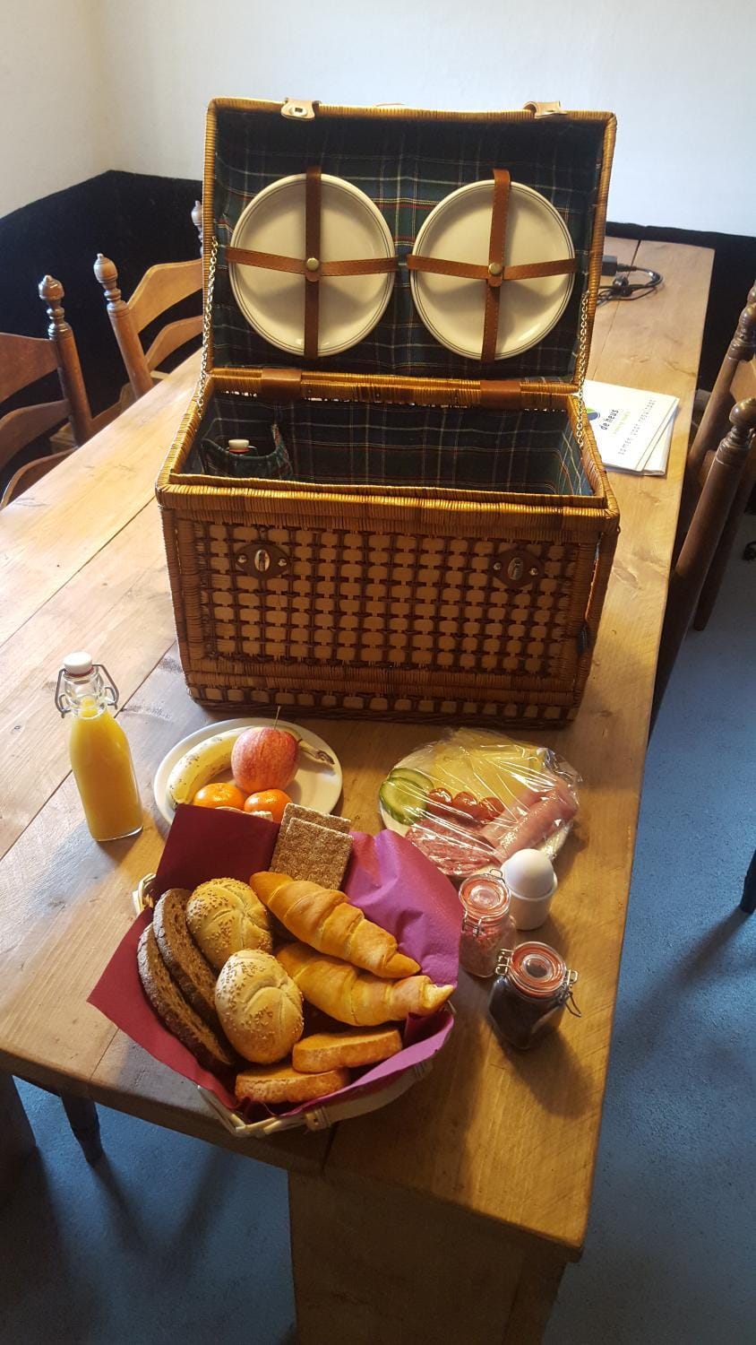 Food and drinks